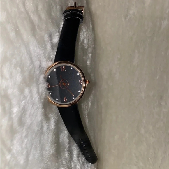 Black leather rose gold ladies watch - Picture 7 of 16